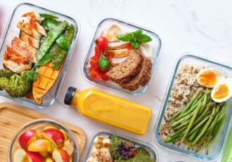 how to control cortisol levels through diet?